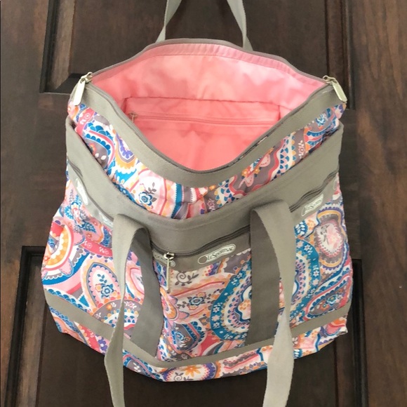 LeSportsac Medium Tote - Picture 2 of 6